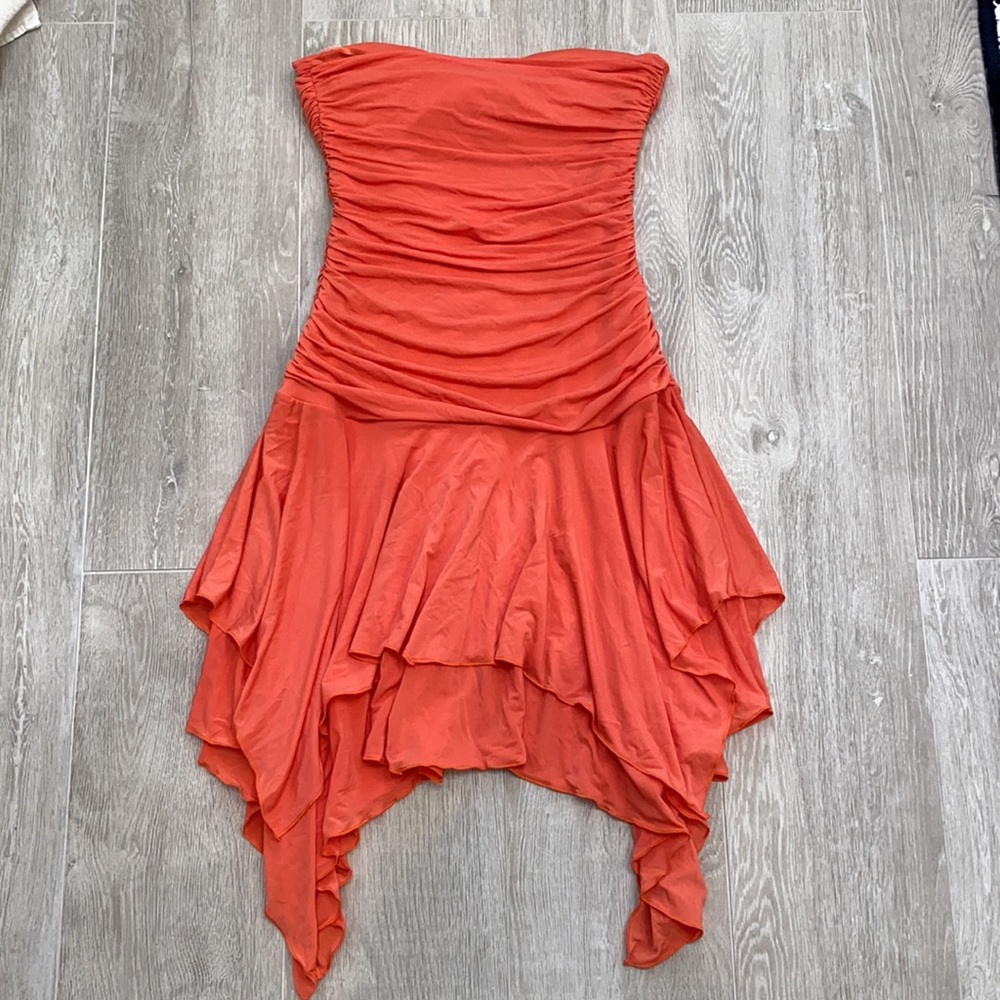 *SOLD*BCBG strapless dress in Coral - Picture 4 of 7